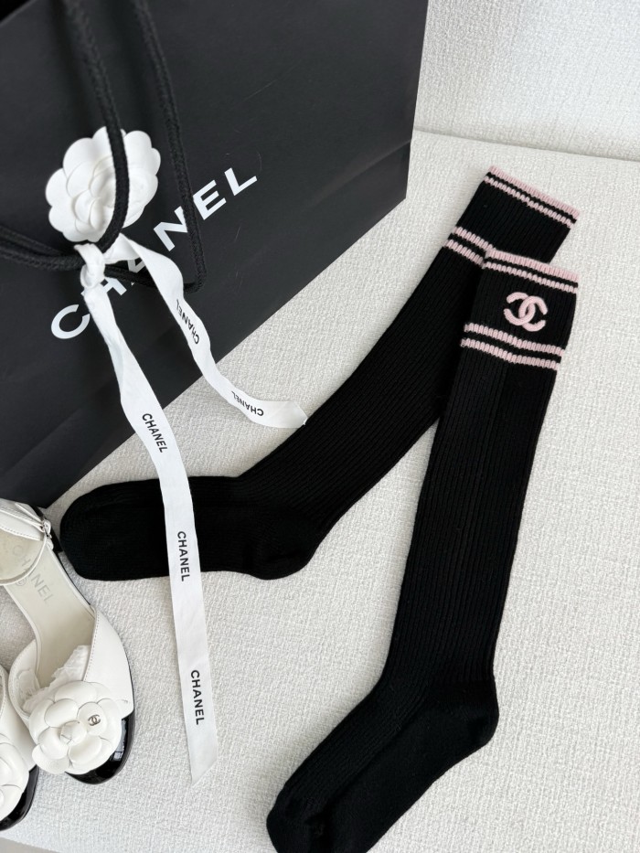 NIGO Chanel Women's Spring/fall Fashion Casual Solid Color Double C Cashmere Knee High Socks  Accessories #nigo78624