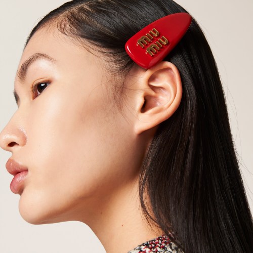 NIGO MiuMiu Women's 3D Logo-Embellished Solid-Color Patent Leather Hair Clip With Velvet Hair Accessory #nigo81551