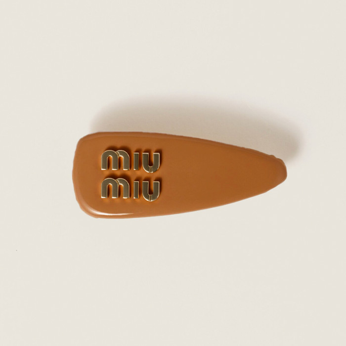 NIGO MiuMiu Women's 3D Logo-Embellished Solid-Color Patent Leather Hair Clip With Velvet Hair Accessory #nigo81551
