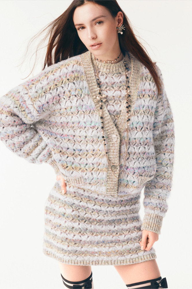 NIGO Chanel Women's Spring/Fall V-Neck Single-Button Hollow Knit Multi-Color Long-Sleeve Cardigan Casual Short Skirt Suit Set Ngvp #nigo2355