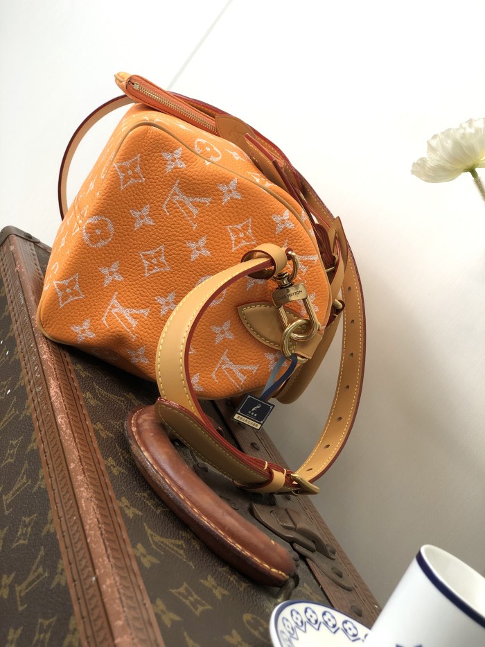 NIGO Louis Vuitton Women's Fashion Classic Cream Orange Logo Zipper Closure Leather Shoulder Bag Handbags In Small Medium And Large Sizes Crossbody Bag Bags #nigo78653