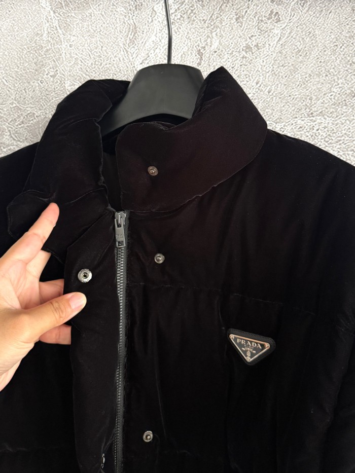 NIGO Prada Women's Winter Fashion Casual Solid Color Reversible Stand Collar Single-Breasted Short Velvet Down Jacket #nigo78651