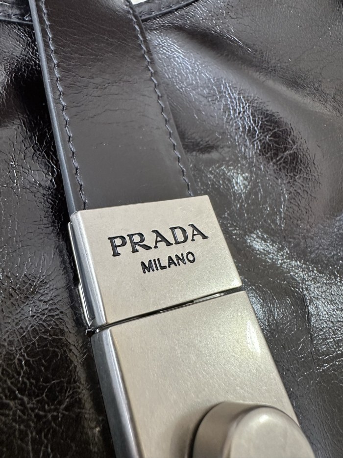 NIGO Prada Women's Fashion Classic Solid Color Leather Monogram Lock Clasp Medium Leather Tote Bag Shoulder Bag Bags #nigo78672