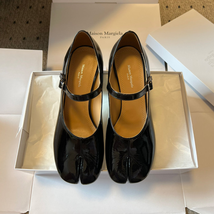 NIGO Maison Margiela Women's Spring/Fall Fashion Classic Round Toe Slip On Solid Color Leather Chunky Heel Mary Jane Split Toe Shoes #nigo78646