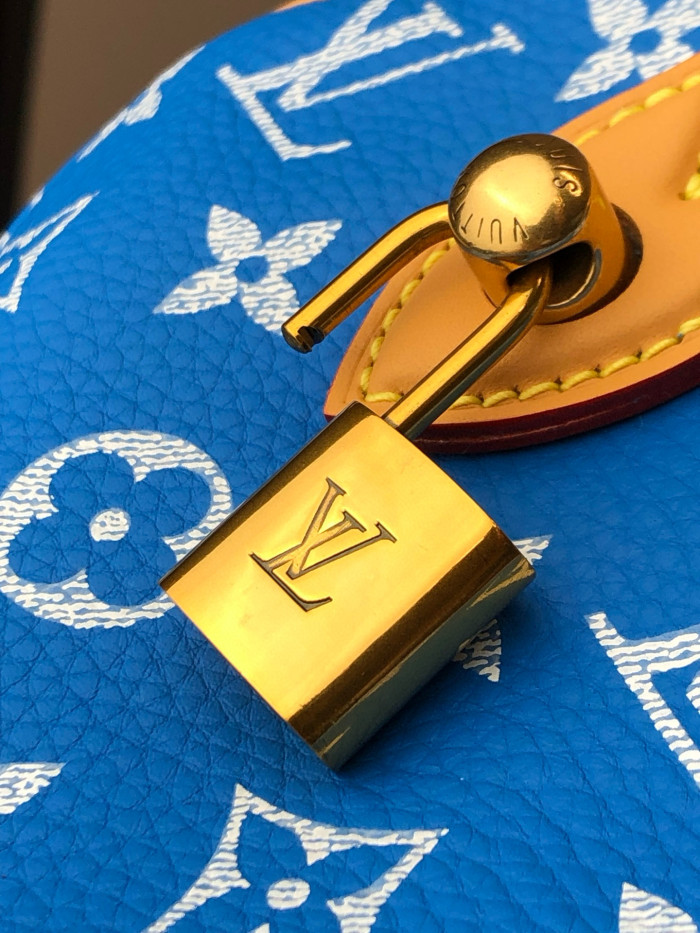 NIGO Louis Vuitton Women's Fashion Classic Sapphire Blue Logo Zipper Closure Leather Shoulder Bag Handbags In Small Medium And Large Sizes Crossbody Bag Bags #nigo78656