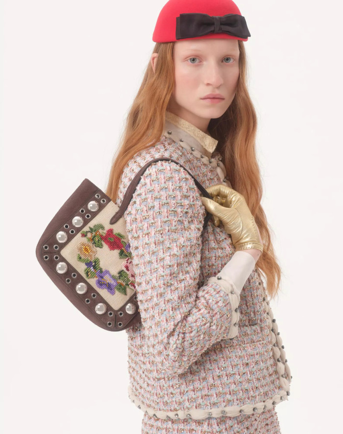 NIGO Valentino ﻿Women's Spring/Summer/Fall Striped Knit Long-Sleeve Embroidered Ribbon Tweed Jacket Casual Solid-Color Mid-Waist Skirt Ngvp #nigo2384