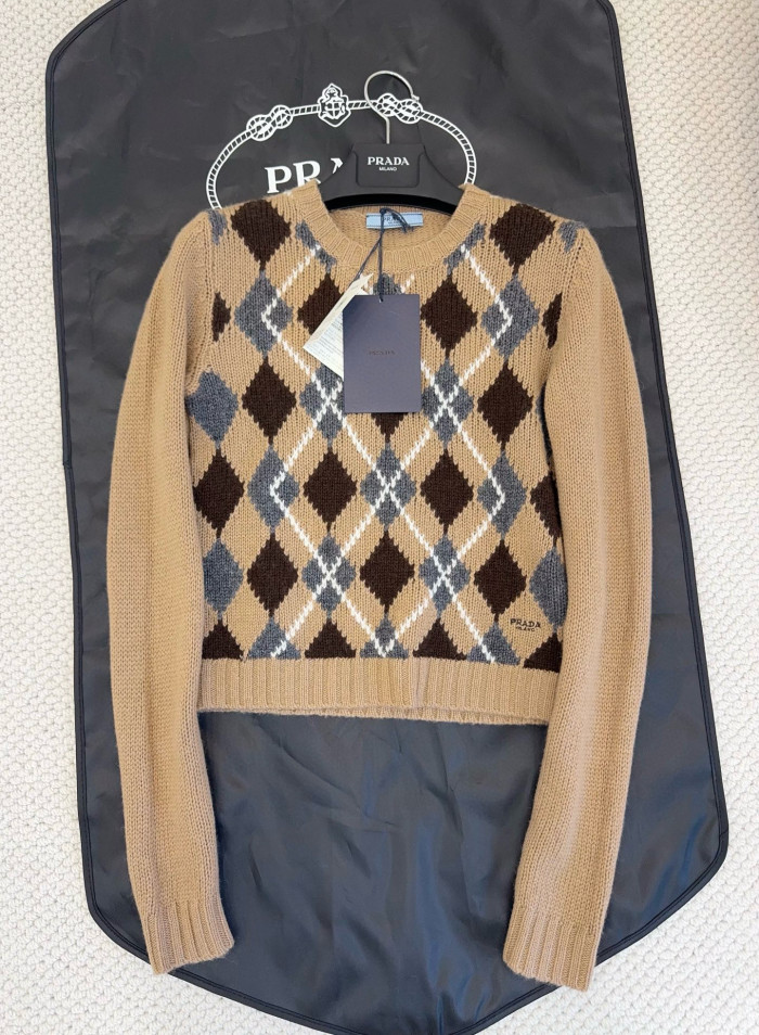 NIGO Prada Women's Fall/Winter Fashion Casual Crewneck Pullover Diamond Pattern Cashmere Short Sleeve Sweater #nigo78788