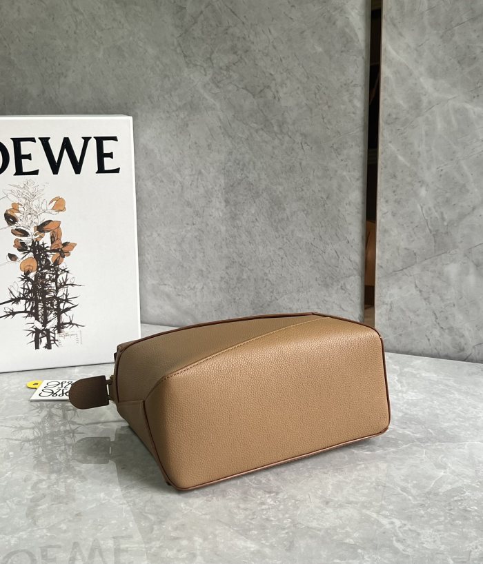 NIGO Loewe Women's Fashion Classic Solid-Color Grained Cowhide Small Shoulder Bag Handbag Crossbody Bag Bags #nigo78824