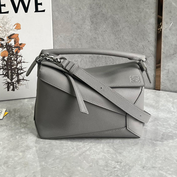 NIGO Loewe Women's Fashion Classic Solid-Color Grained Cowhide Small Shoulder Bag Handbag Crossbody Bag Bags #nigo78824