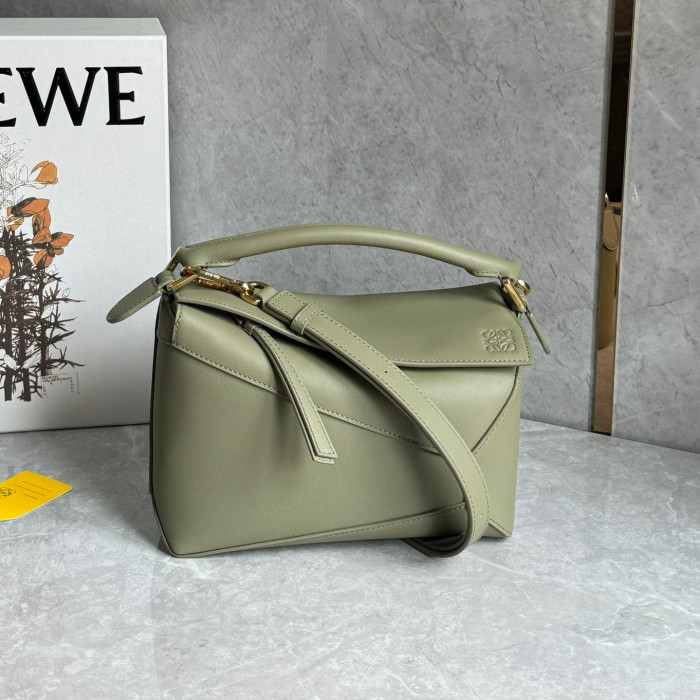 NIGO Loewe Women's Fashion Classic Solid-Color Grained Cowhide Small Shoulder Bag Handbag Crossbody Bag Bags #nigo78824