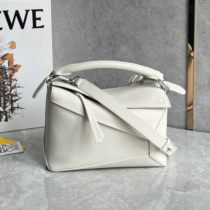 NIGO Loewe Women's Fashion Classic Solid-Color Grained Cowhide Small Shoulder Bag Handbag Crossbody Bag Bags #nigo78824