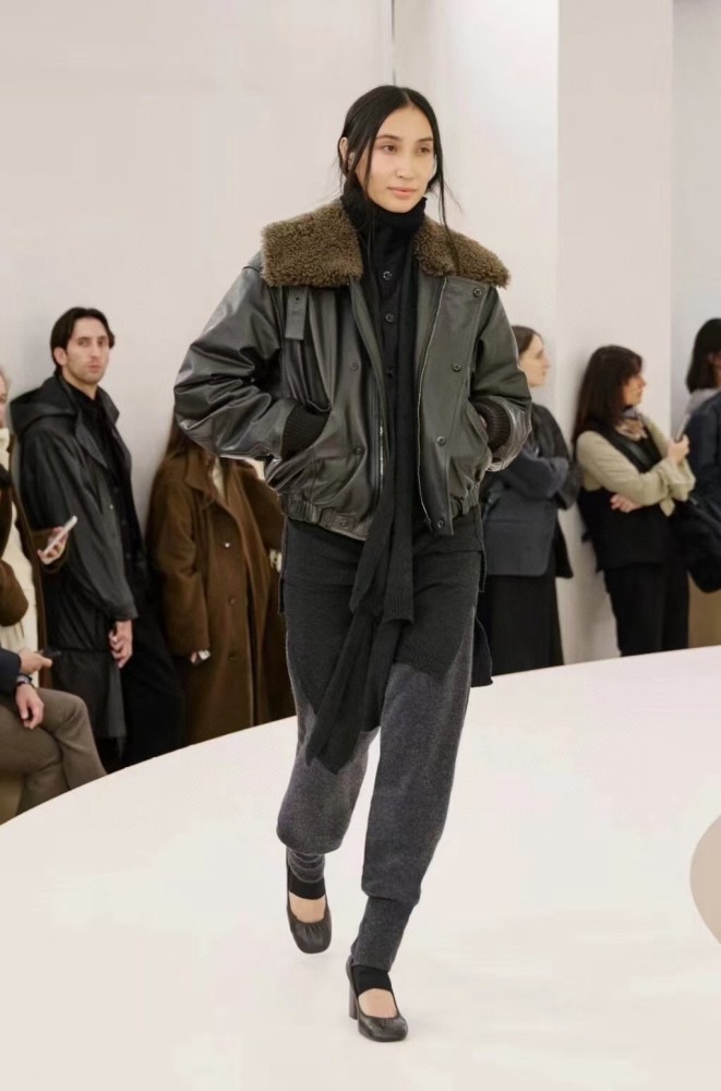 NIGO Lemaire Women's Autumn And Winter Fur Collar Zipper Short Solid Color Loose Long Sleeve Leather Jacket Ngvp #nigo2485