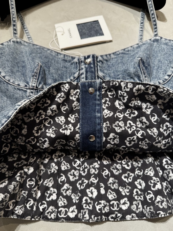 NIGO Chanel Women's Spring/Summer Casual Fashion Camellia Halter Denim Vest #nigo78685