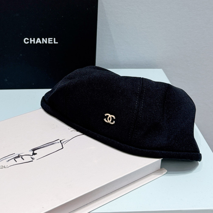 NIGO Chanel Women's Fall/Winter Fashion Classic Solid Color Metal Logo Beret Hat  Accessories #nigo78924