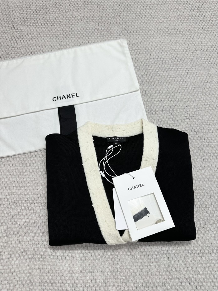NIGO Chanel Women's Spring/Fall V-Neck Single-Button Solid Color Long-Sleeve Knit Cardigan Ngvp #nigo2523