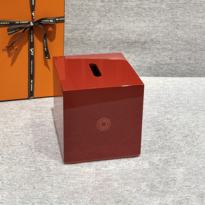 NIGO Hermes Classic Solid Color Lacquer Carved Wooden Square Tissue Box Home Decor  Household items Accessories  #nigo79121
