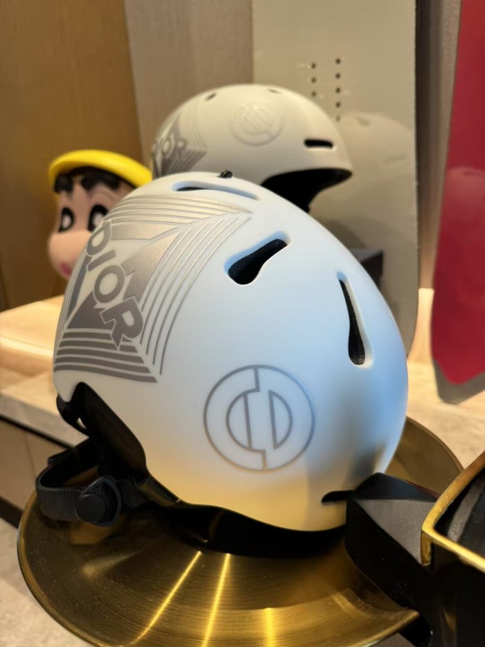NIGO Dior Fashion Classic Solid Color Letter Print Decorated Durable Helmet Other Accessories  #nigo79148