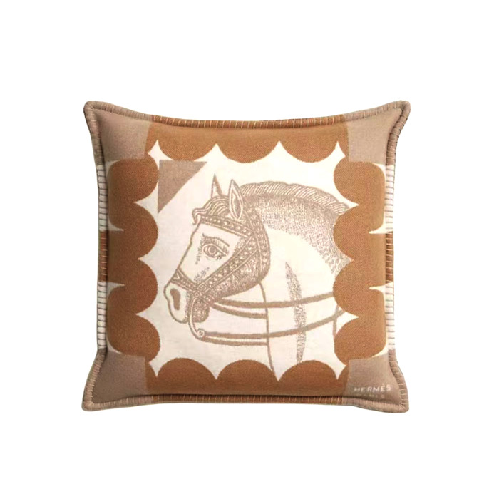 NIGO Hermes Cheval Joker blanket Autumn/winter Fashion Classic Color Block Poker Pattern Jacquard Knit Wool Blanket Recipe Style Cushion Set Home Accessories #nigo79138