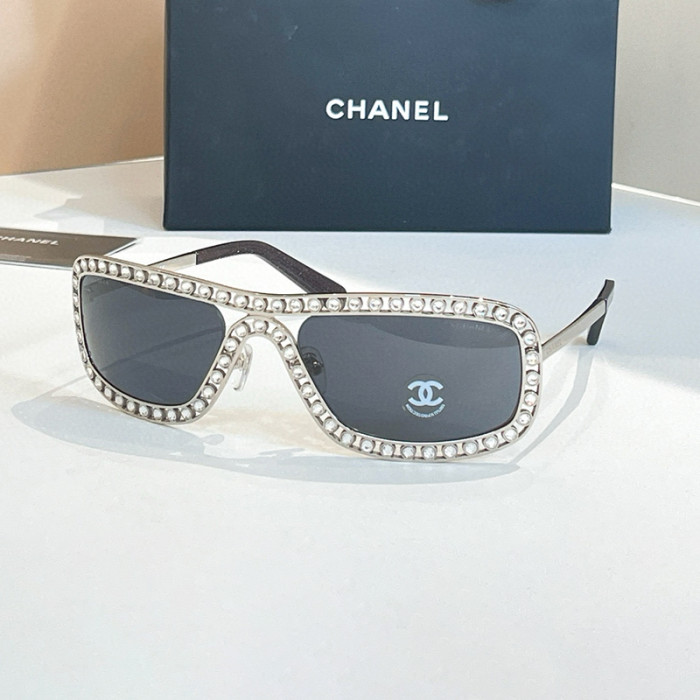 NIGO Chanel Men's and Women's Gemstone-Embellished Rectangular Sunglasses Full-Frame Sunglasses with Solid Color Frames Casual and Fashionable Eyewear Accessories #nigo81744