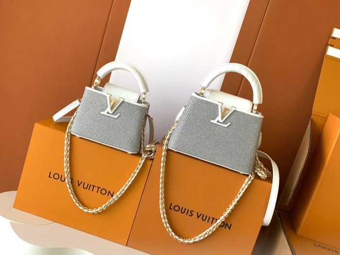 NIGO Louis Vuitton Women's Fashion Classic Crocodile Patterned Handbag With Hand Embedded Diamond Logo Letter Badge Dual-strap Tote Crossbody Bag Shoulder White Bag Bags #nigo79287