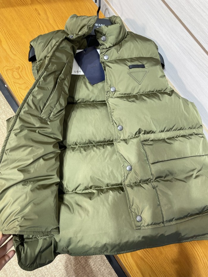 NIGO Prada Men's Fall/Winter Fashion Casual High Neck Single Button Solid Color Logo Triangle Patch Decorated Vest #nigo79331