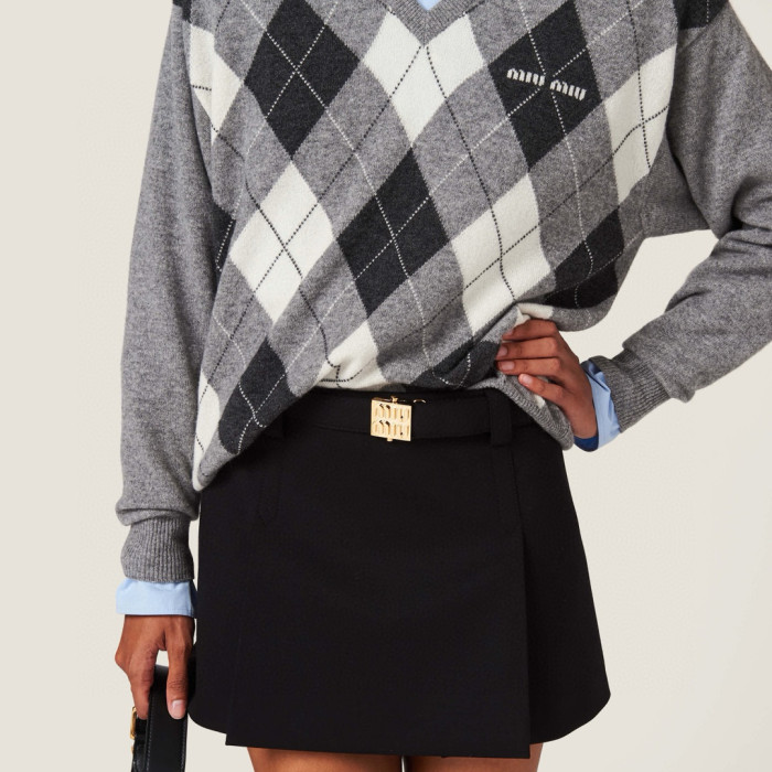 NIGO MiuMiu Women's Fall/Winter Fashion Casual V Neck Diamond Check Cashmere Knit Sweater #nigo79391