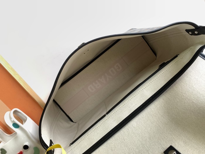 NIGO Goyard Medium Messenger Bag Shoulder Bag #nigo95153