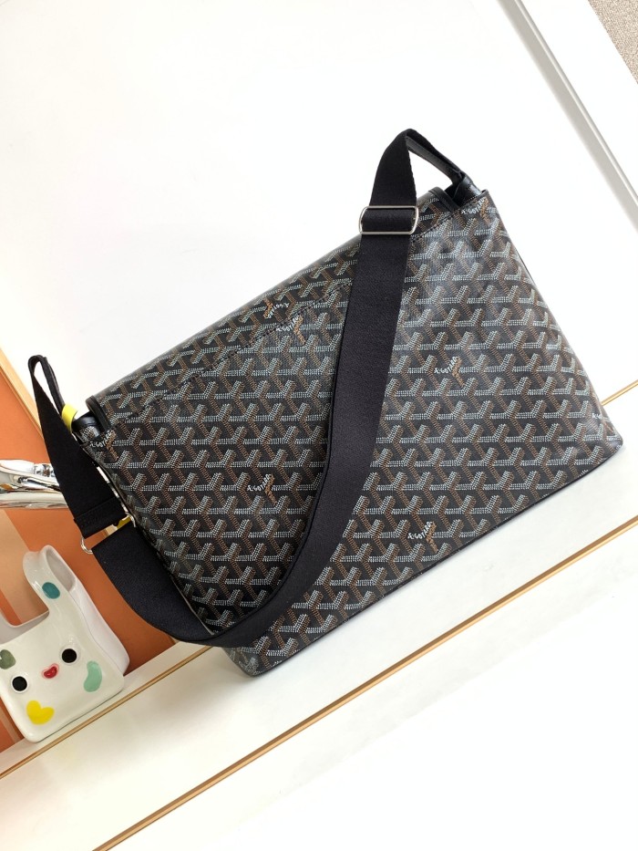NIGO Goyard Medium Messenger Bag Shoulder Bag #nigo95153