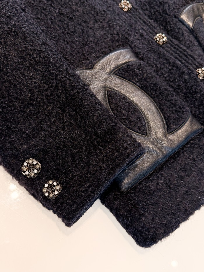 NIGO Chanel Women's Fall/Winter Fashion Classic Vintage Style Single Breasted Double C Wool Tweed Oversized Lapel Jacket #nigo79455