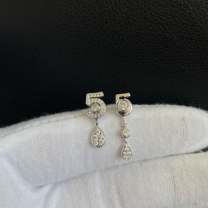 NIGO Chanel ETERNAL N°5 Women's Fashion Classic Teardrop Diamond Earrings Lucky Number 5 Asymmetrical Design Stud Jewelry Accessories #nigo79466