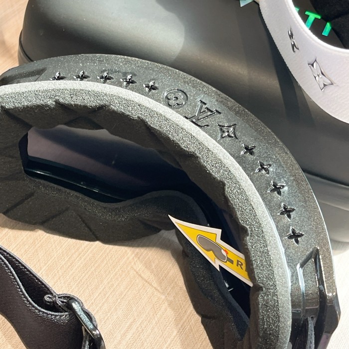 NIGO Louis Vuitton Men's And Women's  Fashion Classic Logo Print Ski Goggles Eye Sunglassas  Accessories #nigo79492