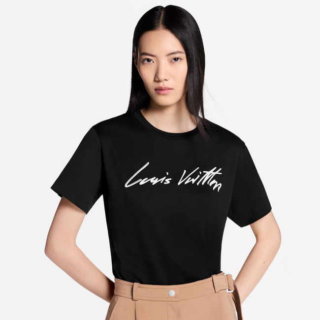 NIGO LOUIS VUITTON Women's and Men's Handwritten Logo T-shirt Simple Basic Style Embroidered letters ##nigo332341