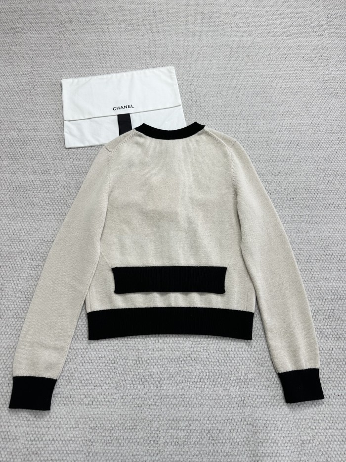 NIGO Chanel 25K Women's Little Fragrance Black and White Color Clash Button Bow Long Sleeve Knitted Cardigan #nigo332367