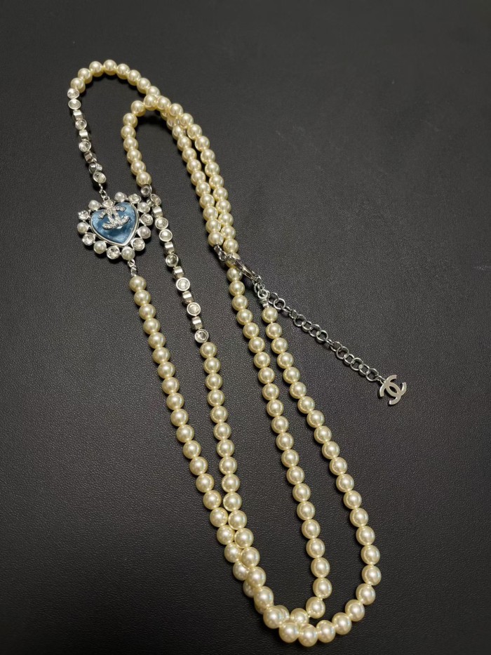 NIGO Chanel 25P New Blue Love Silver Full Diamond Double C Pearl Sweater Chain Advanced Resin #nigo317343