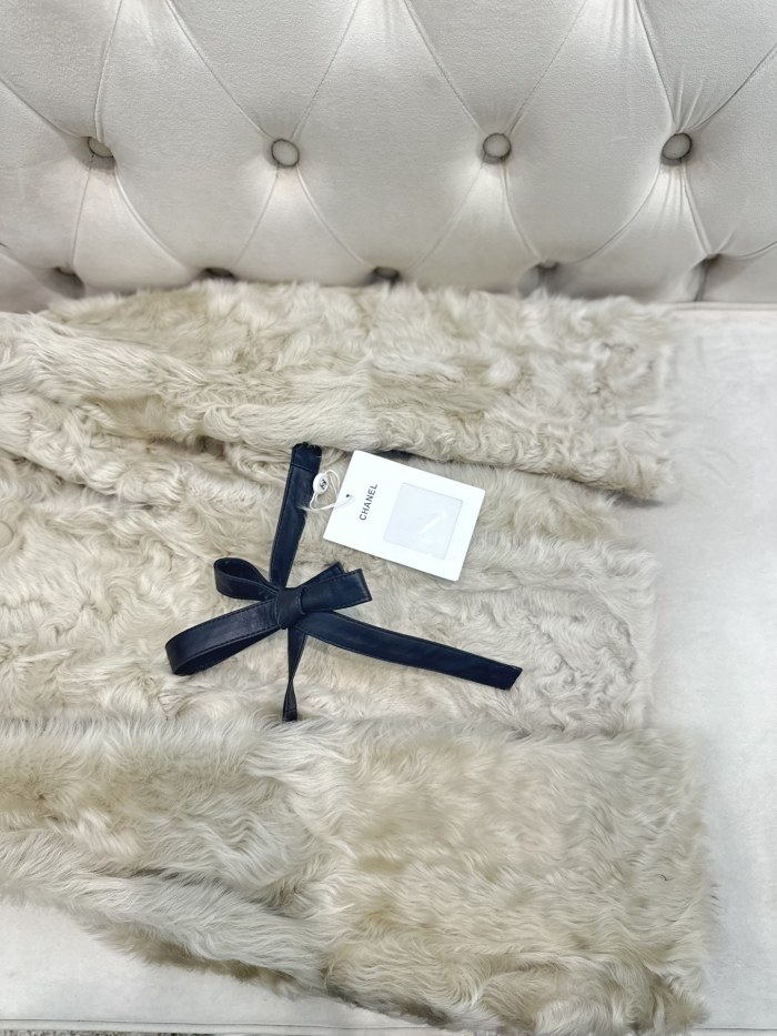 NIGO Chanel Soft Gold Little Lake Sheep Reversible Fur Coat Casual Loose Minimalist Jacket Belted Fleece Jacket #nigo332354