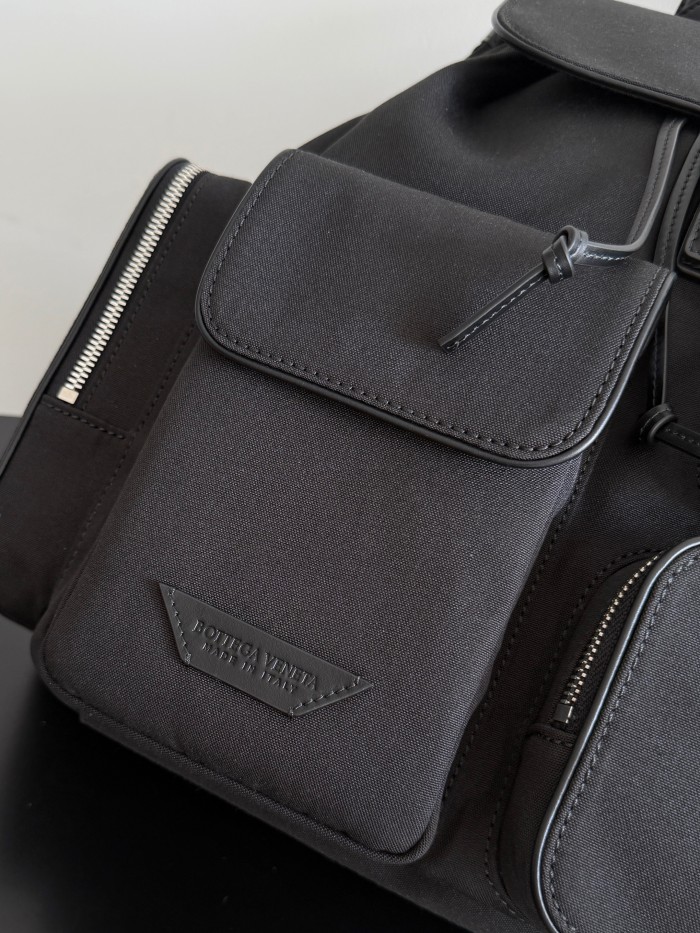NIGO BOTTEGA VENETA  Crossroad Multi-Pocket Backpack Leather Label Nylon Shoulder Bag #nigo332330