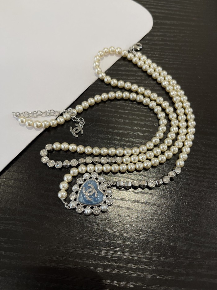 NIGO Chanel 25P New Blue Love Silver Full Diamond Double C Pearl Sweater Chain Advanced Resin #nigo317343