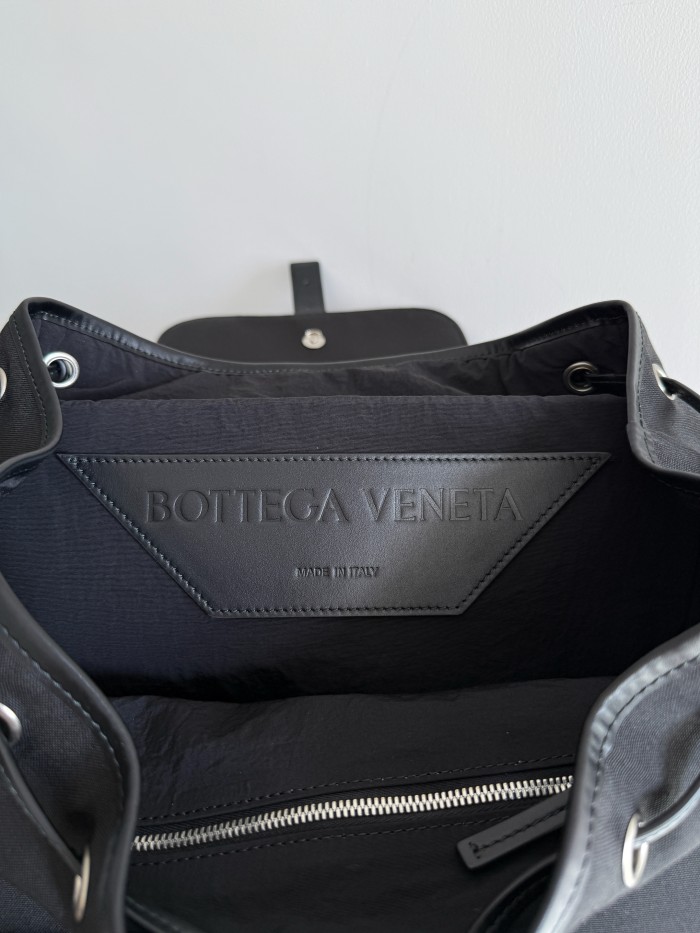 NIGO BOTTEGA VENETA  Crossroad Multi-Pocket Backpack Leather Label Nylon Shoulder Bag #nigo332330