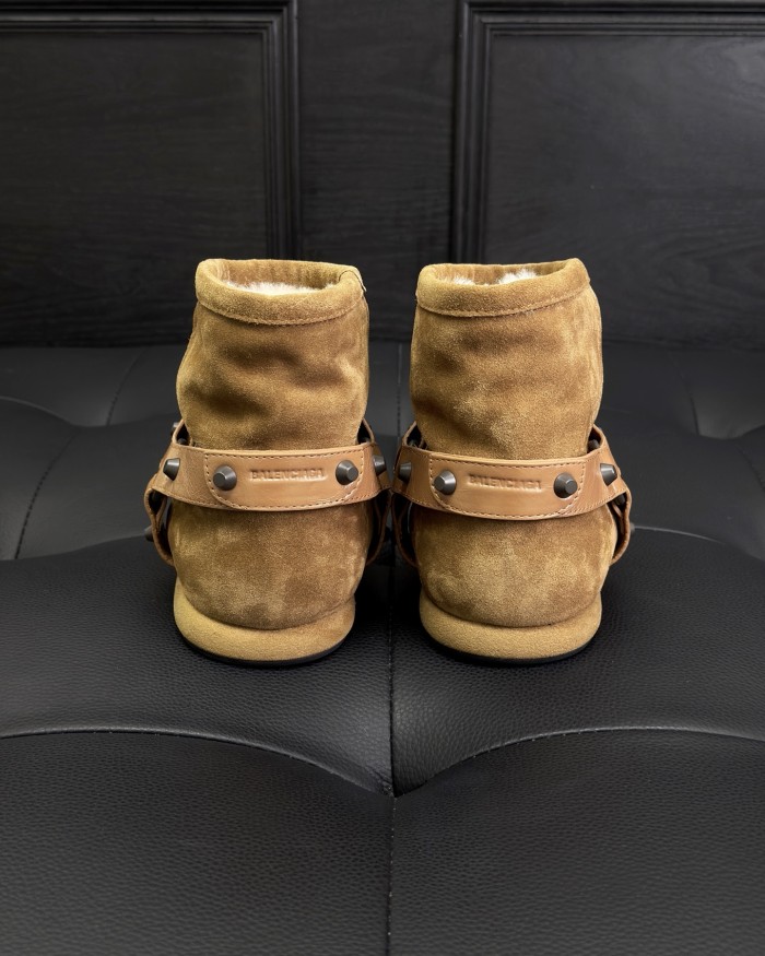 NIGO Balenciaga Alaska Soft Cow Split Leather Sleeve Round Toe Cowhide Leather Belt  Rivet Accessories Warm And Non-Slip #nigo332582