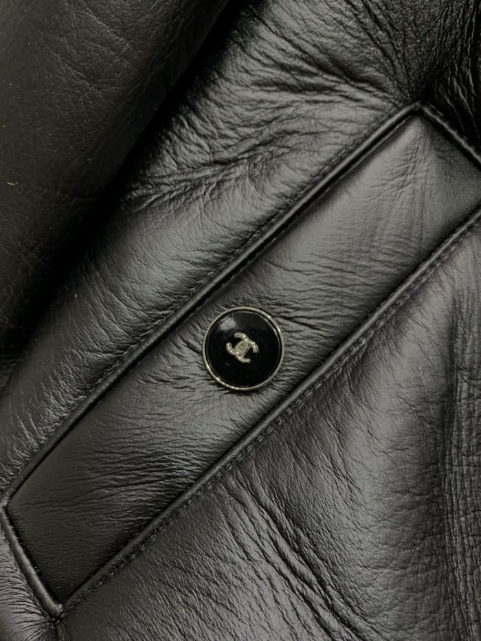 NIGO Chanel 25FW Tunic Jacket Reversible Shearling Black Merino Wool Women's Warm Retro Leather Jacket #nigo332447