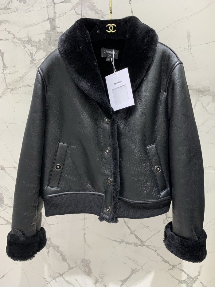 NIGO Chanel 25FW Tunic Jacket Reversible Shearling Black Merino Wool Women's Warm Retro Leather Jacket #nigo332447