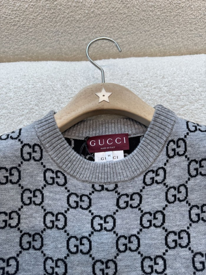 NIGO Gucci Gray And Black Reversible GG wool Jacquard Top Featuring Iconic GG Pattern #nigo332622
