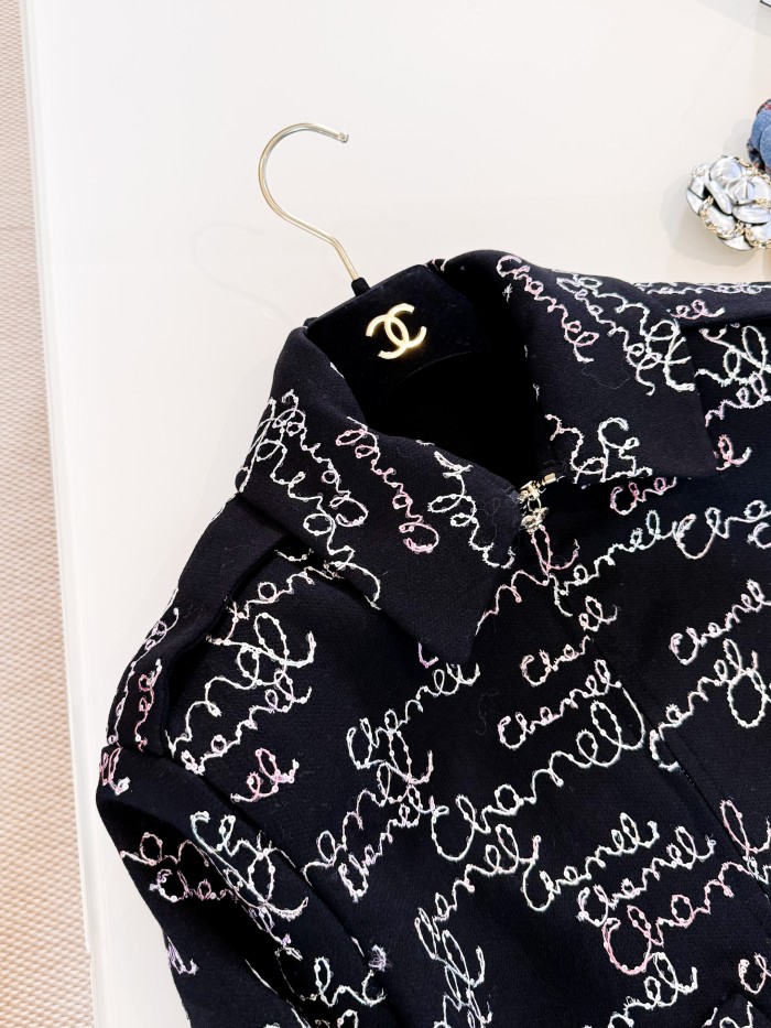 NIGO Chanel 25B Autumn And Winter Lapel Embroidered Wool AllOver Logo Belted Long Sleeved Jacket Casual Shorts Suit #nigo332731