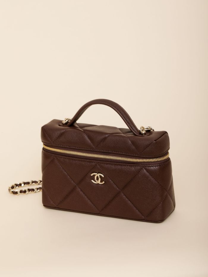 NIGO Chanel Chain Dressing Table Grained Shiny Calfskin with Gold Metal Dark Brown Fashion #nigo332778