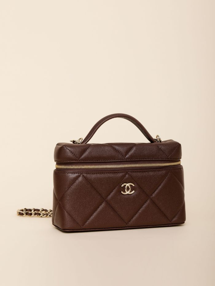 NIGO Chanel Chain Dressing Table Grained Shiny Calfskin with Gold Metal Dark Brown Fashion #nigo332778