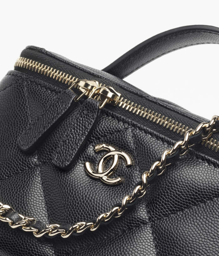 NIGO Chanel Long Vanity With Chain Grained Shiny Calfskin Gold Tone Metal Black #nigo332777