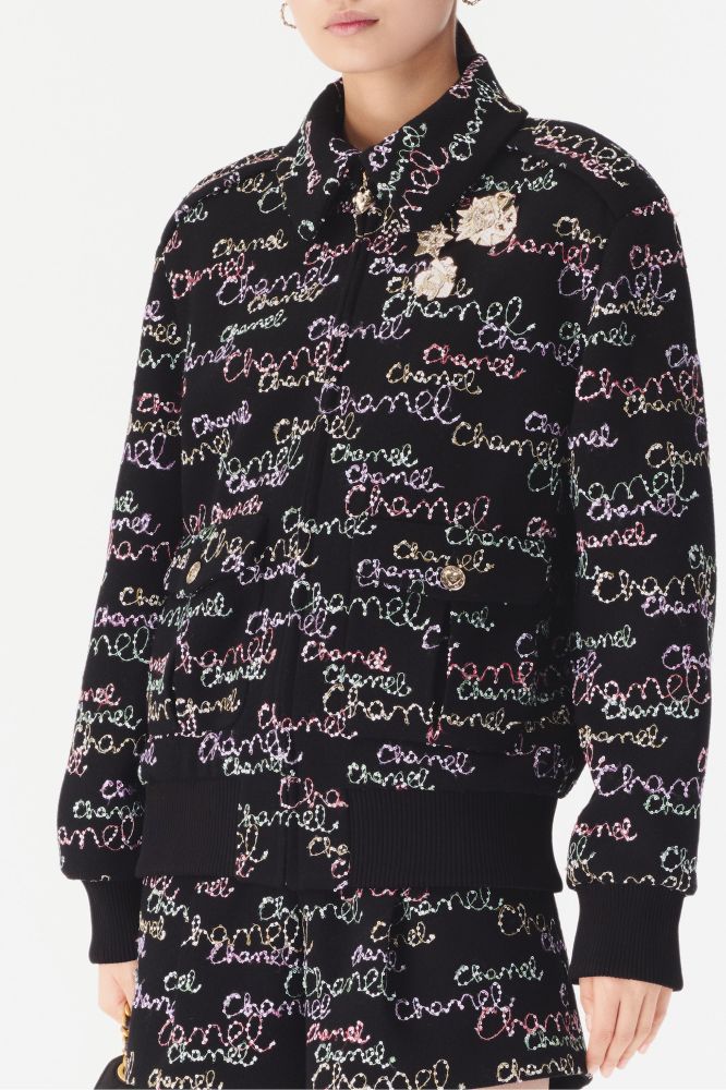 NIGO Chanel 25B Autumn And Winter Lapel Embroidered Wool AllOver Logo Belted Long Sleeved Jacket Casual Shorts Suit #nigo332731