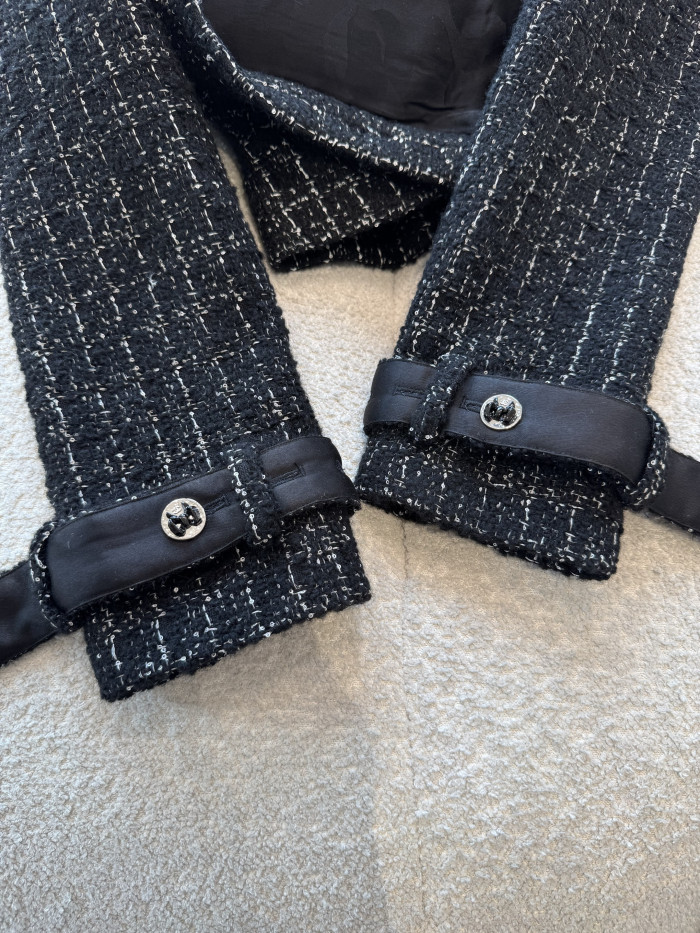 NIGO Chanel 25FW Women's Tunic Jacket Cashmere Tweed Thick Flower Stand Collar Mid Length Style #nigo332919