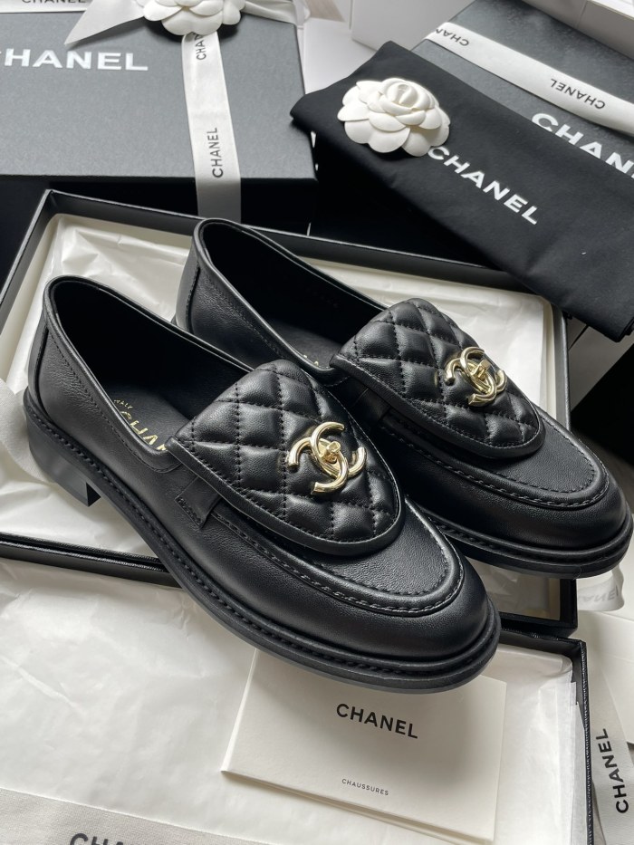 CHANEL Women's Leather Loafers Shoes #nigo332960