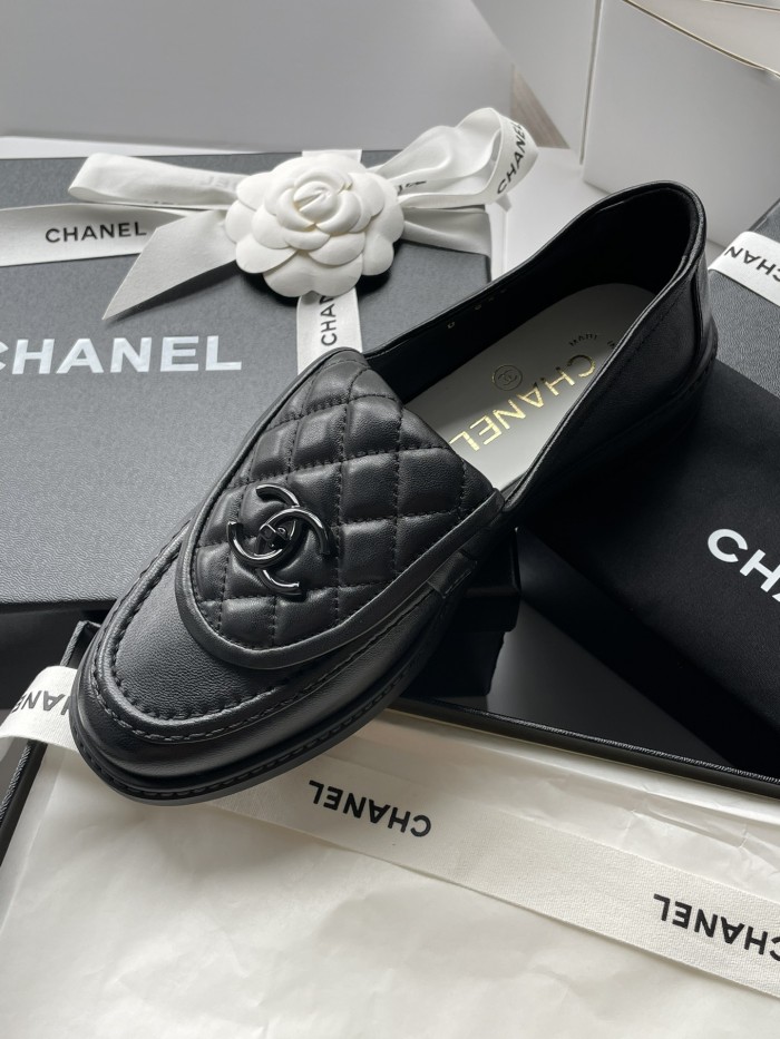 CHANEL Women's Leather Loafers Shoes #nigo332960